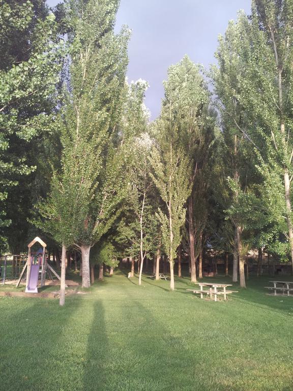 Montemayor de Pililla Casa Rural El Camino מראה חיצוני תמונה