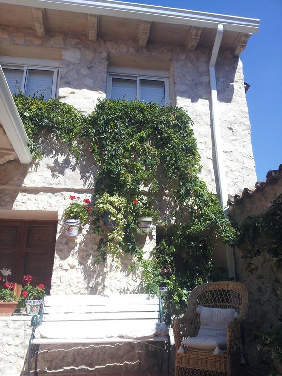 Montemayor de Pililla Casa Rural El Camino מראה חיצוני תמונה