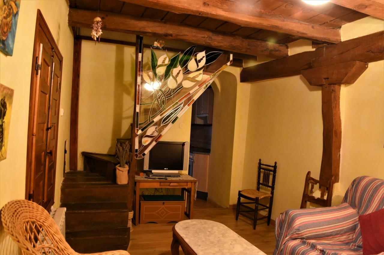 Montemayor de Pililla Casa Rural El Camino מראה חיצוני תמונה