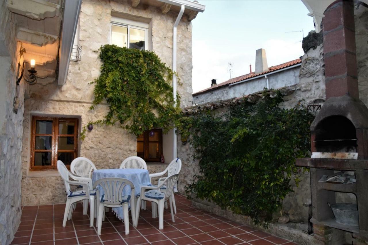 Montemayor de Pililla Casa Rural El Camino מראה חיצוני תמונה